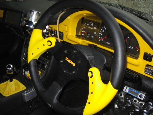 SPIDER momo(モモ)のステアリングの口コミ・パーツレビュー｜みんカラ