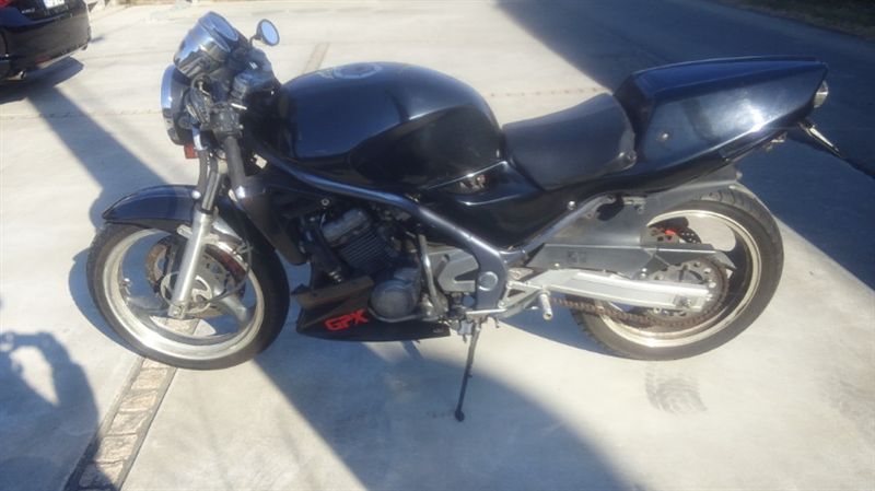 WR'S(バイク) バトルステップ のパーツレビュー | バリオス(ⅣG63