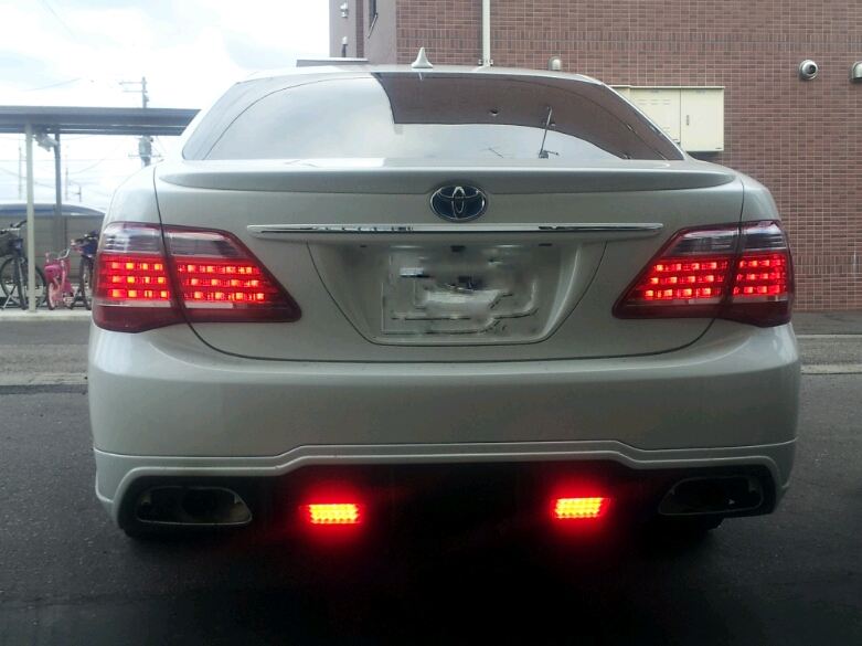 トヨタ(純正) 後期純正テールランプ のパーツレビュー | クラウン