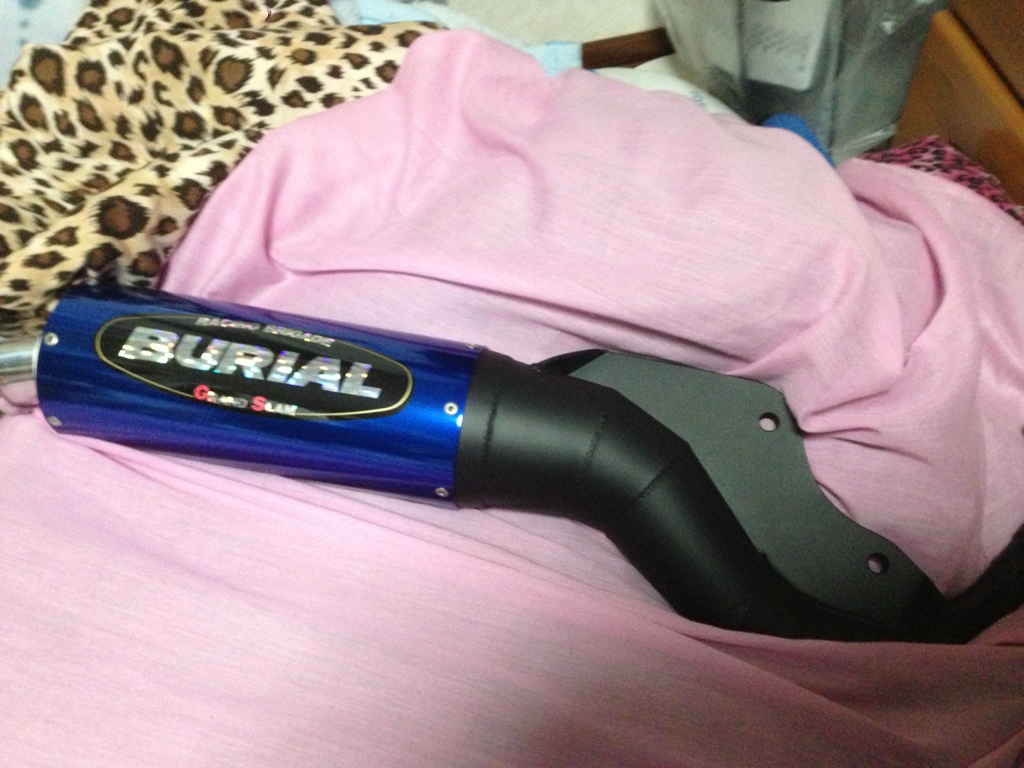 BURIAL(バイク) ｸﾞﾗﾝﾄﾞｽﾗﾑ のパーツレビュー | Live Dio ZX (ライブ