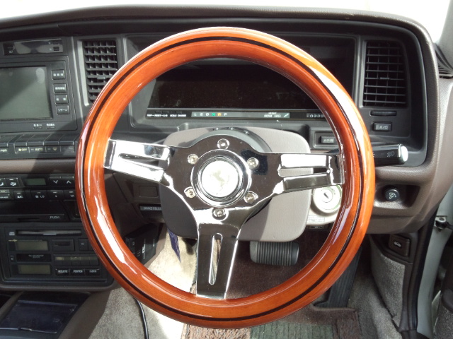 新品ウッドステアリング 小径29パイ MOMO NARDI OBA 旧車 新品 希少