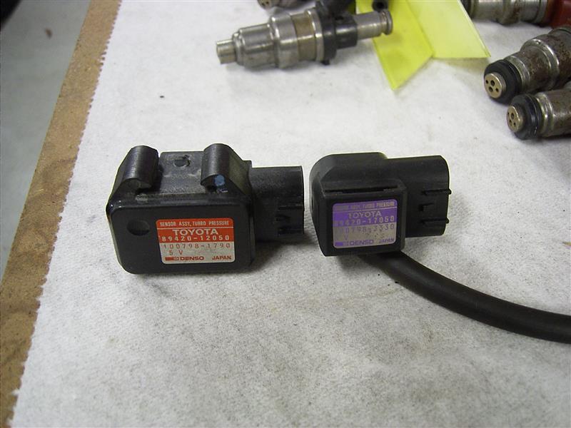 T 実動外し JZA70 ターボプレッシャーセンサー T 実動外し JZA70