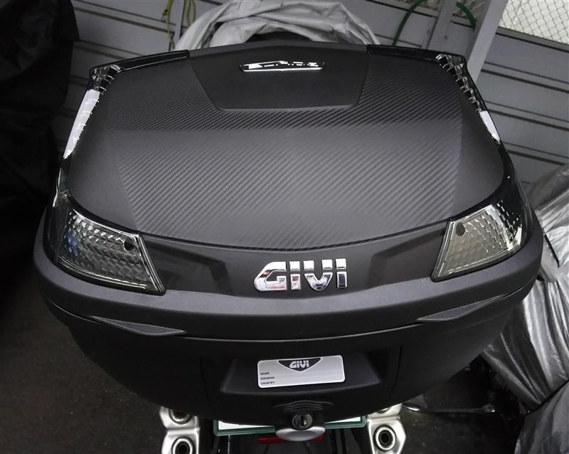 GIVI(ジビ) バイク用 リアボックス モノロック 37L BLADEシリーズ B37N
