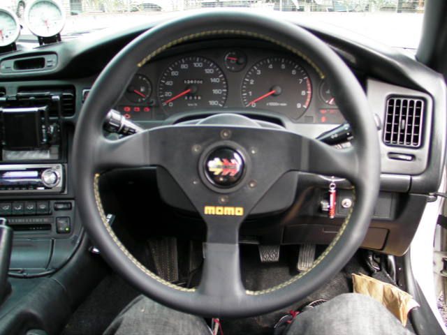 MOMO モモ ヴェローチェ ステアリング 35 φ 1992年 当時物 旧車 MOMO