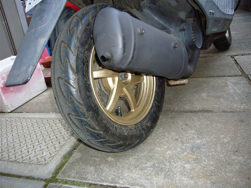 HONDA純正 ZX純正 金ホイ（リヤホイール） のパーツレビュー | Dio