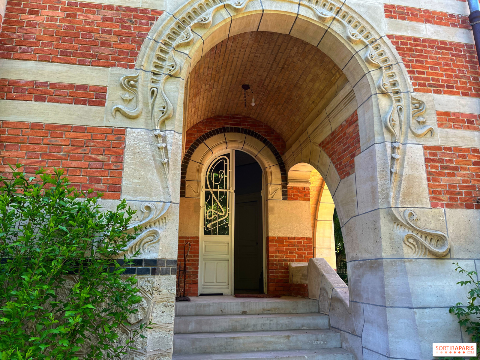 エクトール・ギマールの足跡をたどるパリとイル・ド・フランス：有名