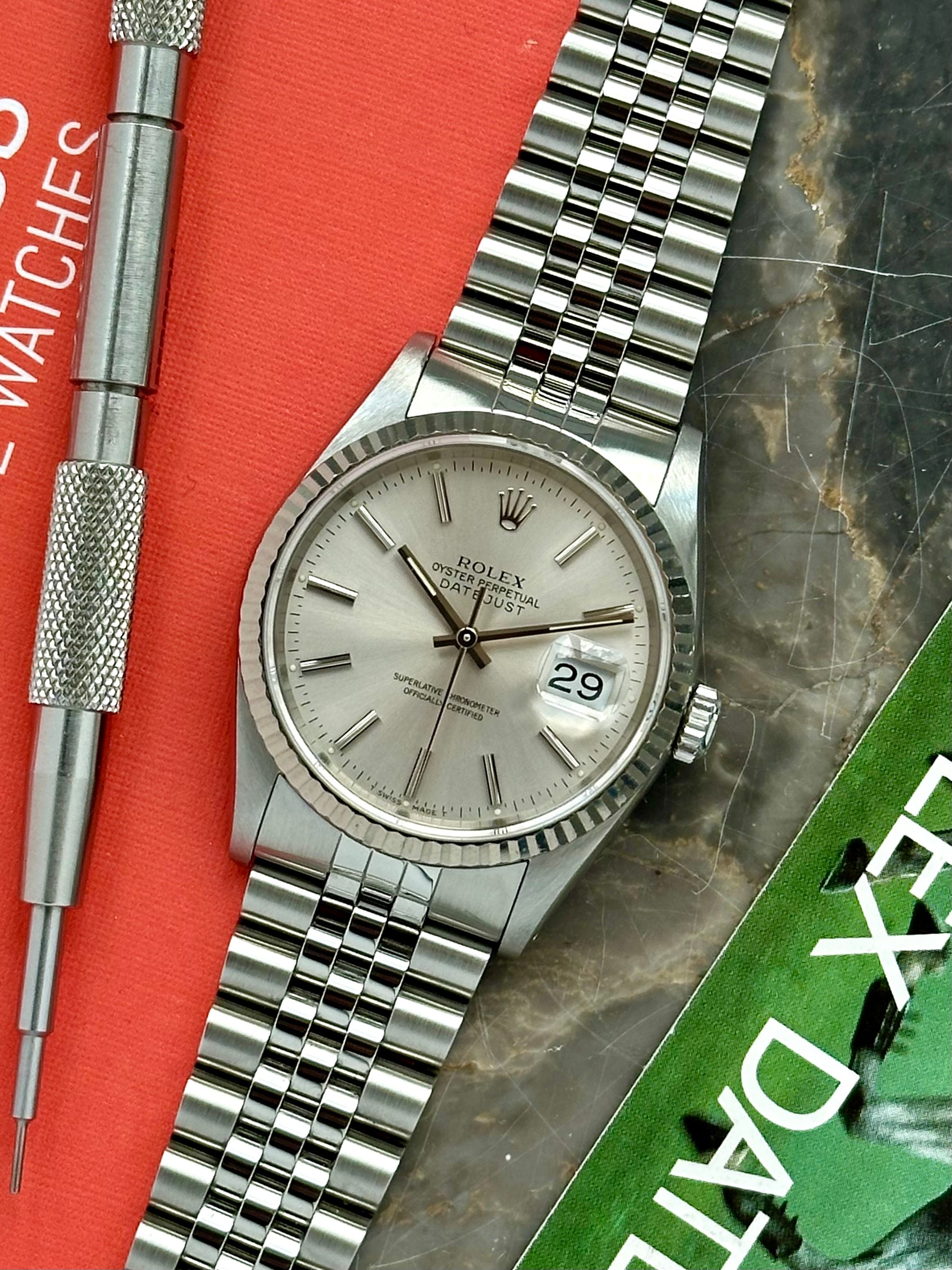 Rolex Datejust 16234 Silver 1991 with original box and papers 5