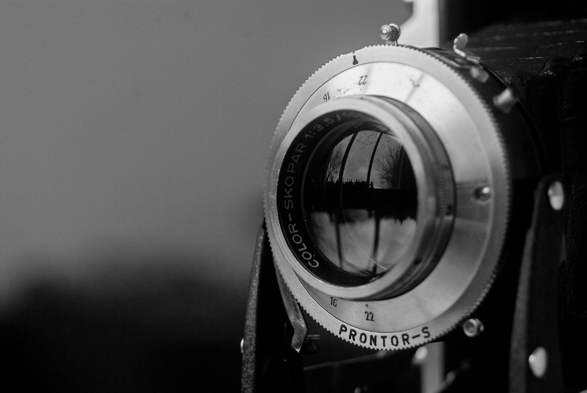 Voigtländer Bessa I With Color-Skopar 105mm f3.5 Review - 50mmF2