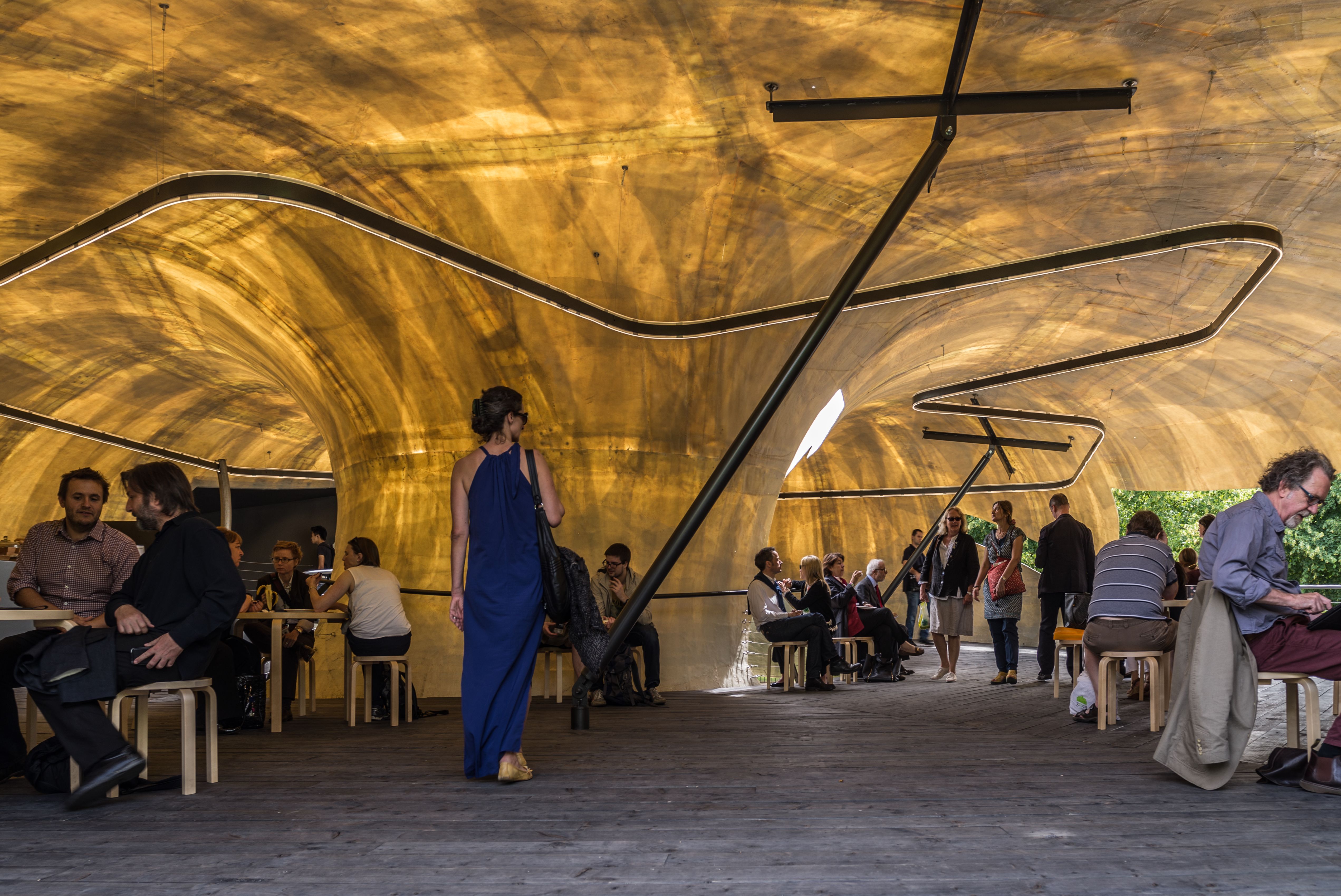 PIN–UP | SMILJAN RADIĆ'S FRAGILE VISION OF ARCHITECTURE