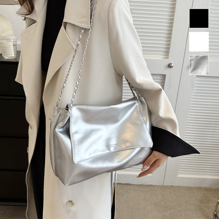 メタリック感がトレンドライクな2wayチェーンショルダーバッグ