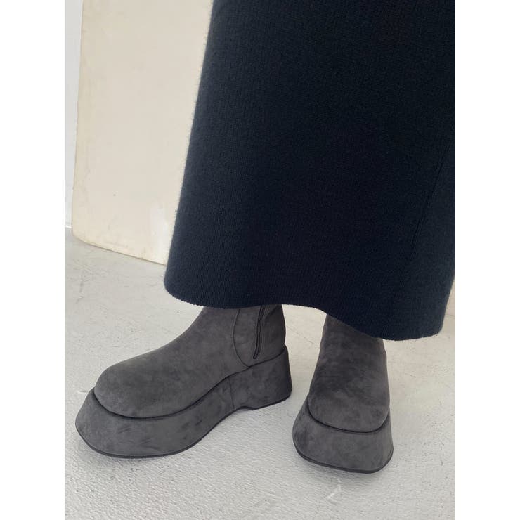 ローヒールフィットロングブーツ[品番：MKSW0048227]｜EMODA（エモダ