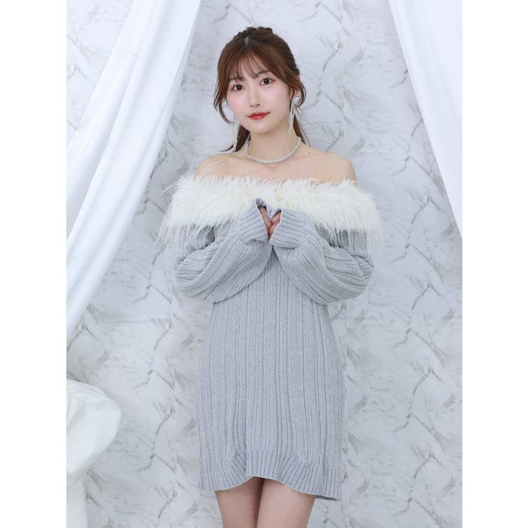 フェイクファーオフショルダーニットワンピ[品番：MKSW0060927]｜EATME