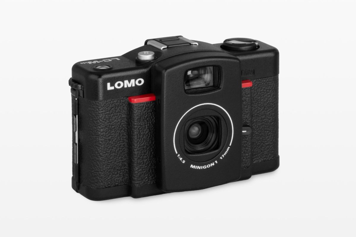 Lomo LC-Wide 35 mm Film Camera – Lomography