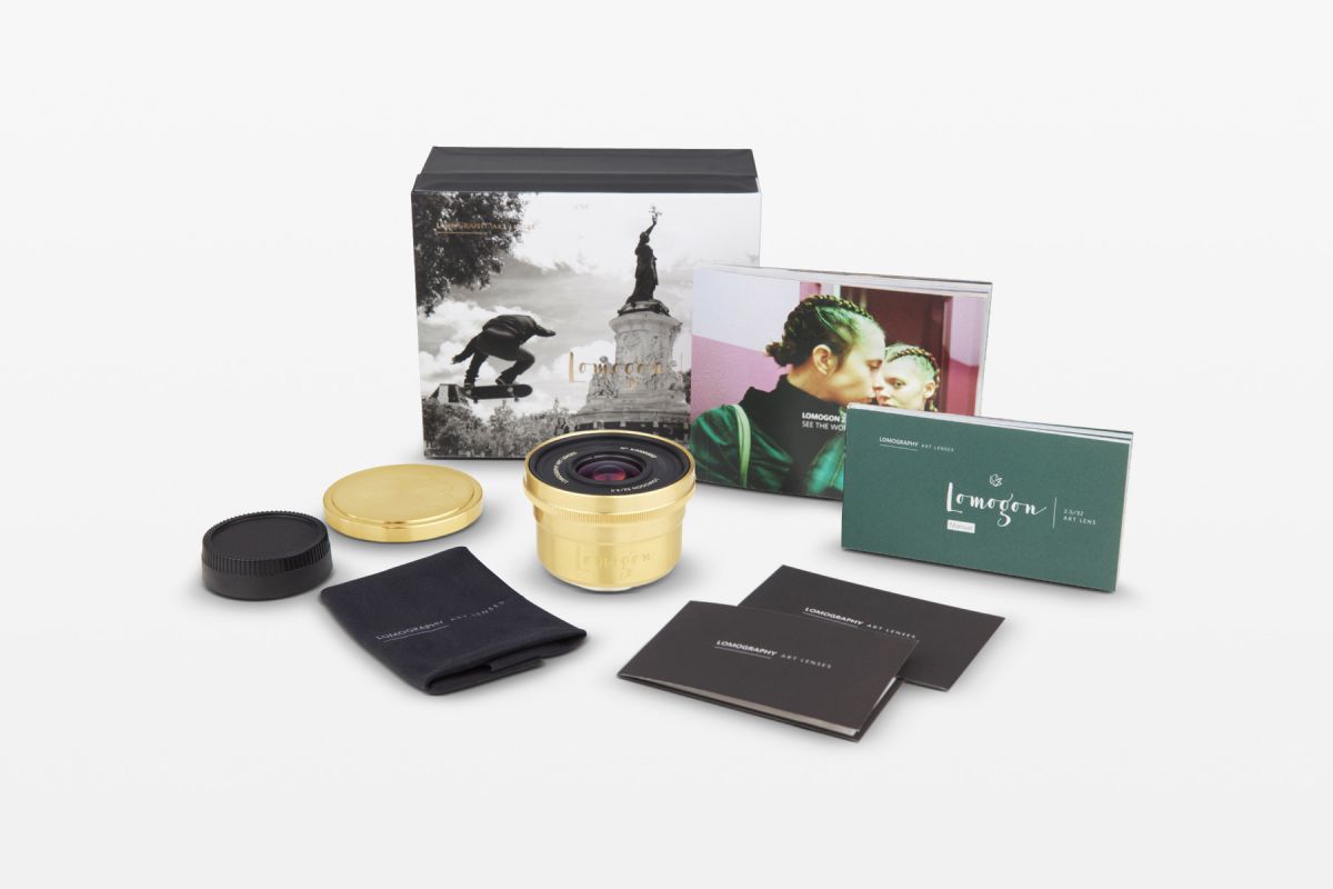 Lomogon 2.5/32 Art Lens Satin Brass Canon EF – Lomography