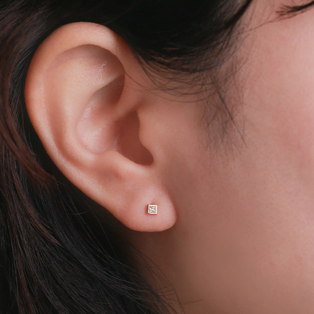 K18/Pt「ダリル」ピアス(片耳用)｜【オレフィーチェ】Orefice