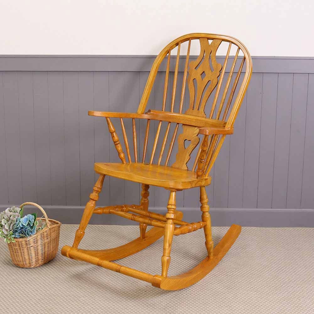 くつろぎもクラシックスタイルで♪ ロッキングチェア MC2-JG329-L