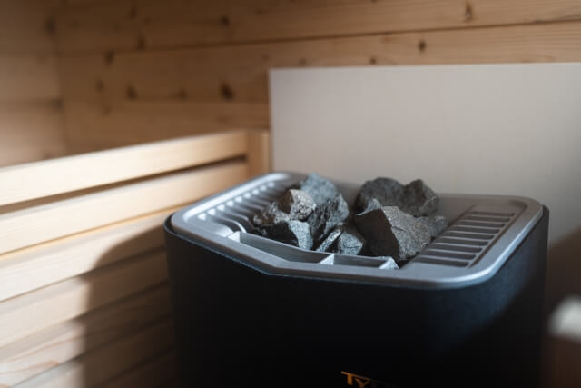 テントサウナは薪ストーブがおすすめ！サウナストーブの種類について