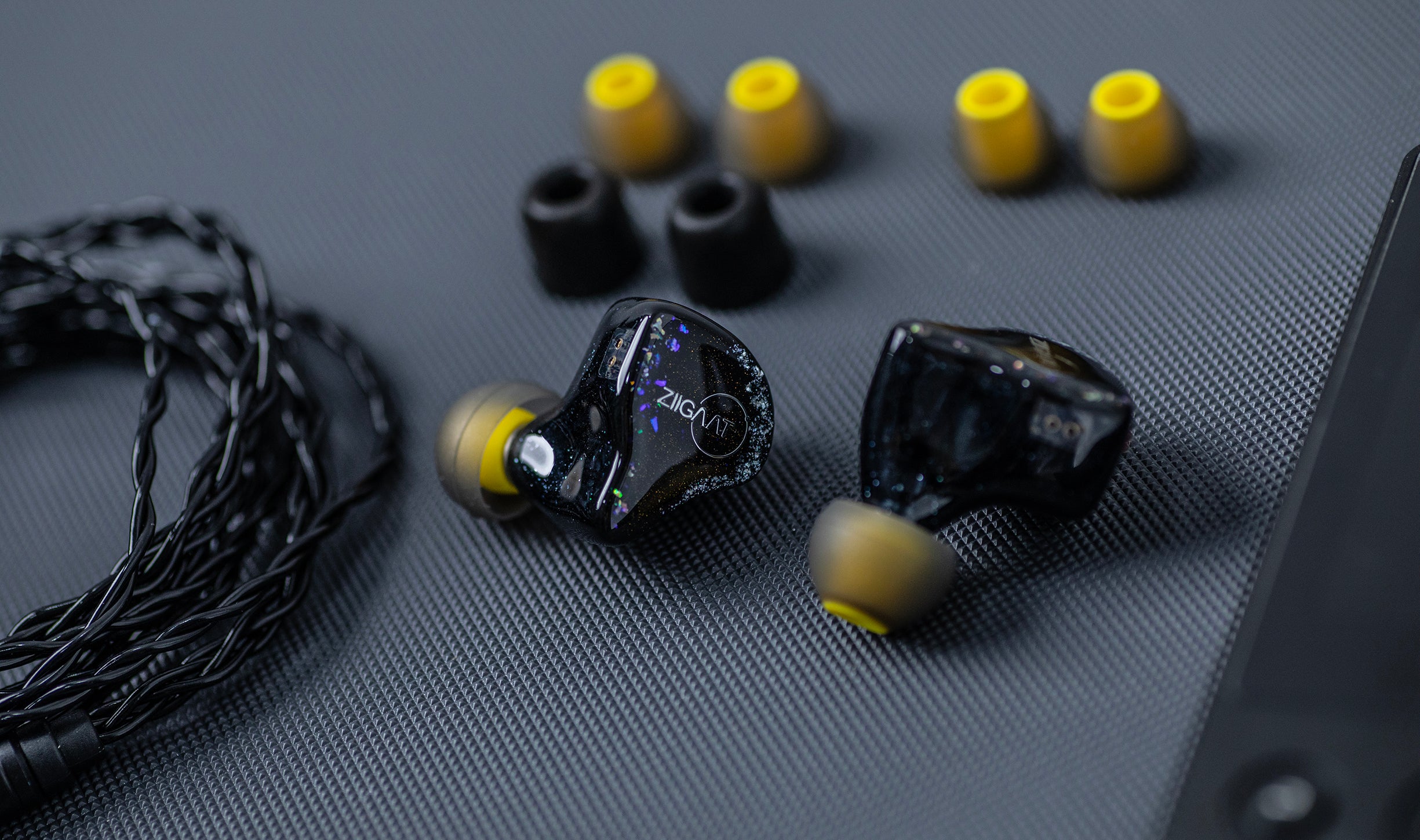 ZiiGaat x Jays Audio ESTRELLA | 2DD + 4BA Hybrid IEM – Linsoul Audio