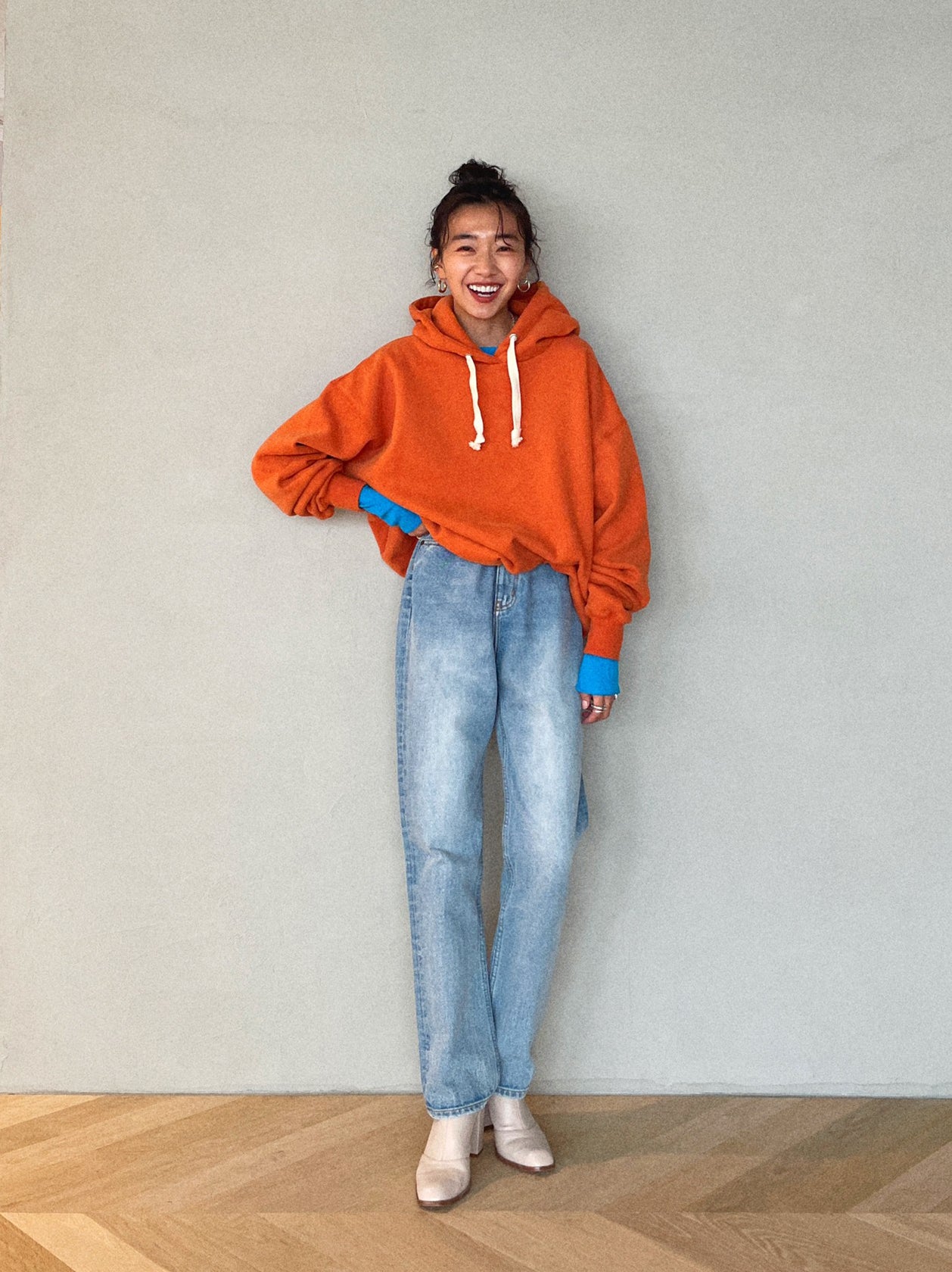 VOLUME SERIES – Sea Room lynn