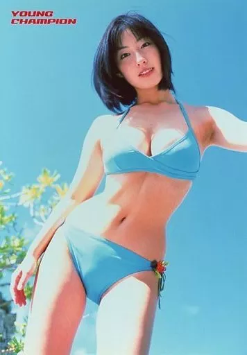 【限定直筆サイン入りチェキ】佐藤寛子　白ビキニ水着ショット　シリアルナンバー入り Yahoo!オークション - 即決 2006年 佐藤寛子 ビキニカード 限定 トレカ