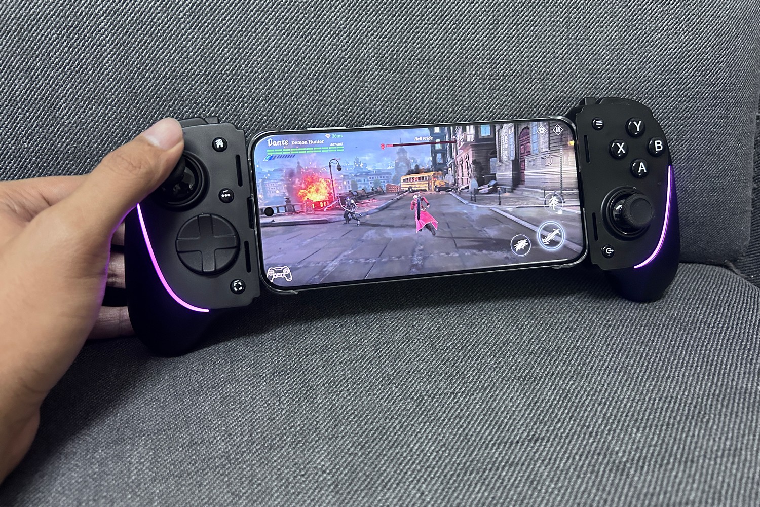 Razer Kishi Ultra Review - Almost Perfect, Best Mobile Game