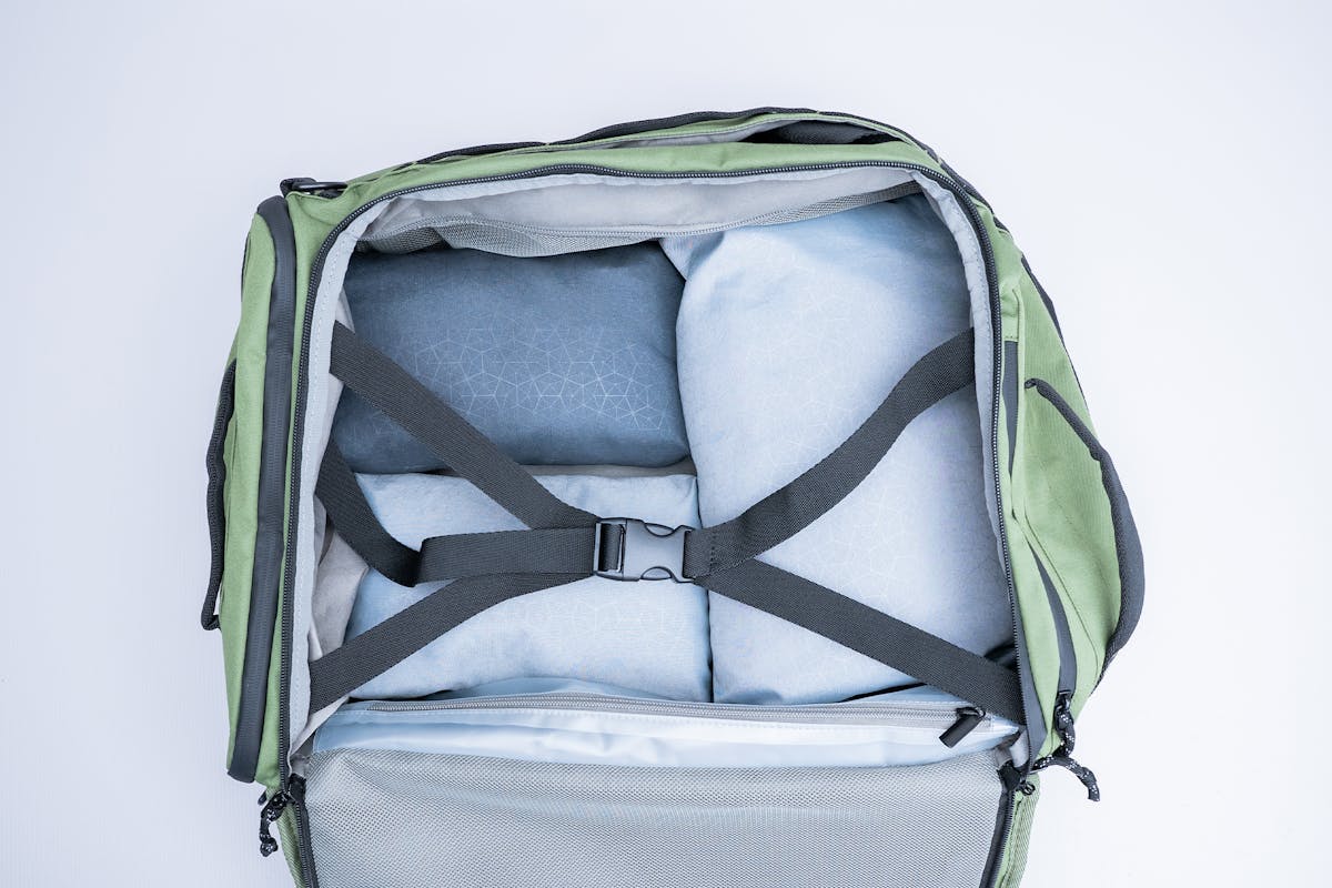 BAGSMART Paz 43L Duffle Backpack Review | Pack Hacker