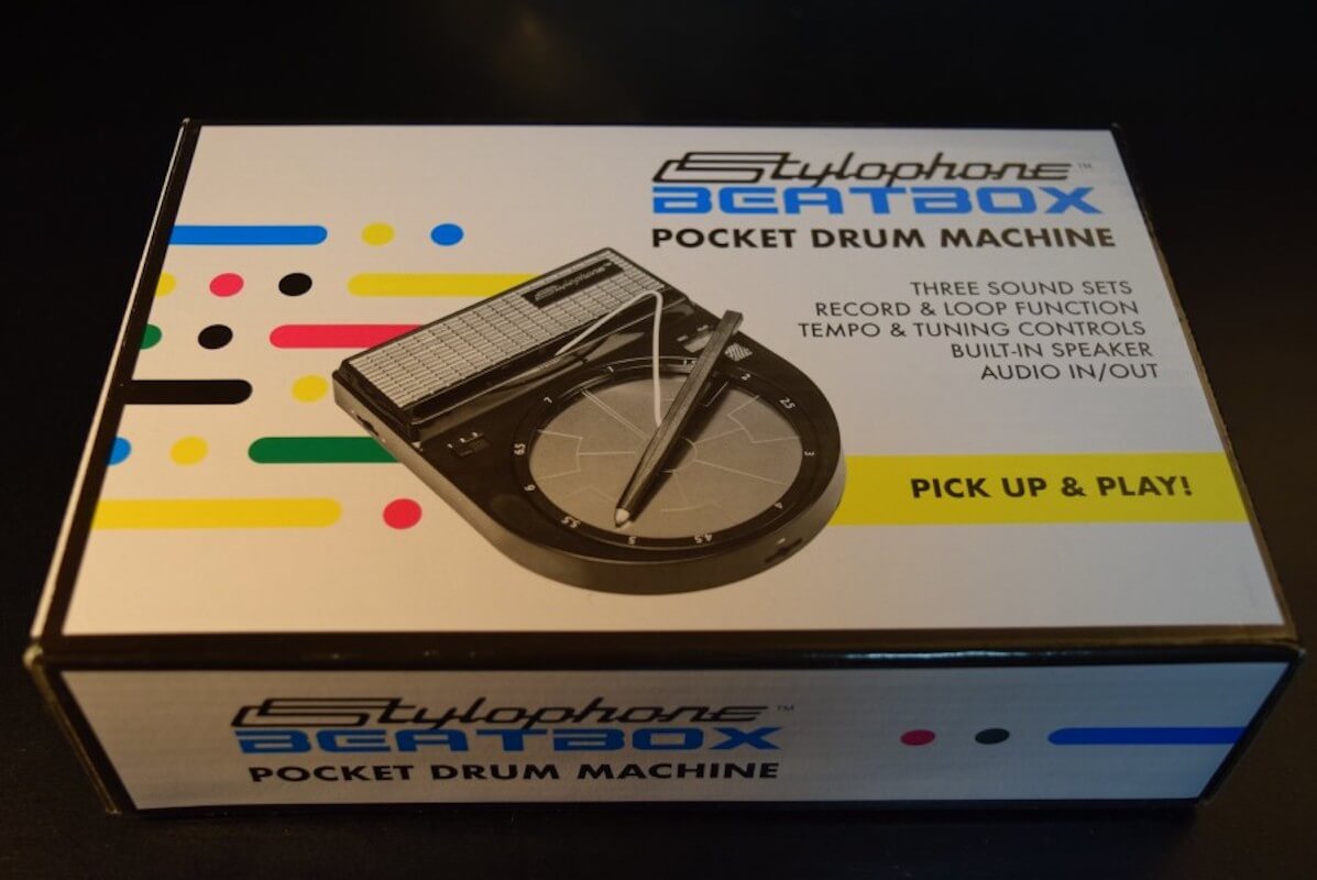 童心に返って遊べるユニークなポケット・ドラム・マシン『Stylophone
