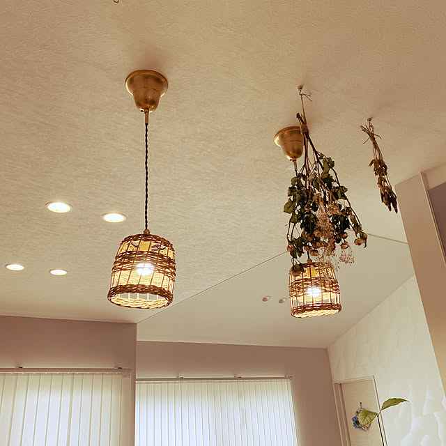 モモナチュラルの照明のおすすめ商品とおしゃれな実例 ｜ RoomClip