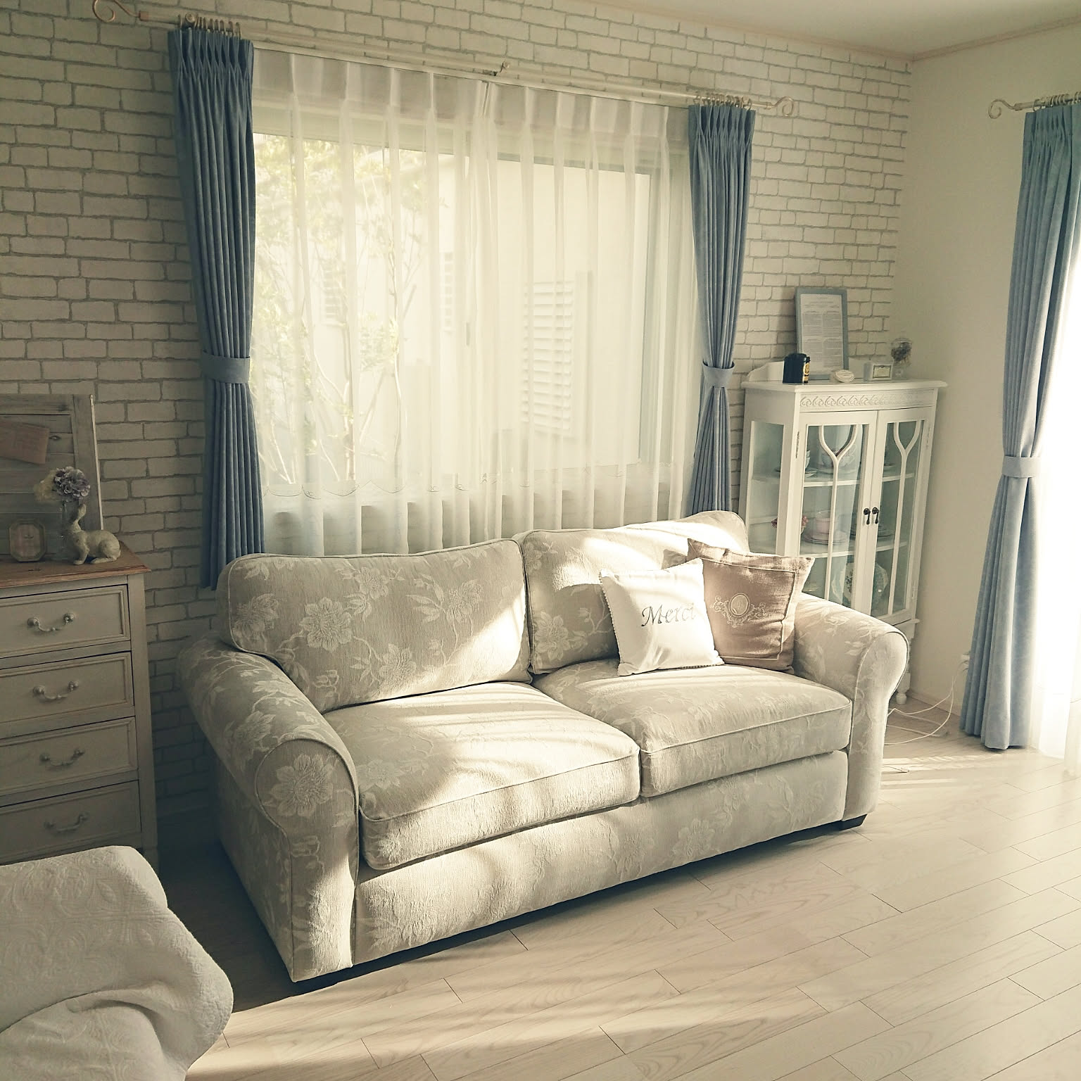 Laura Ashleyリクライニングソファ一人掛け グレー アームレスト付き