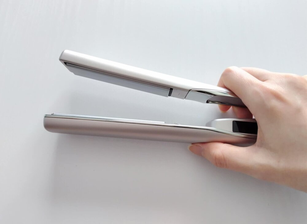 ケアレクト by プリュスオー スムースケア アイロンをレビュー！使い方