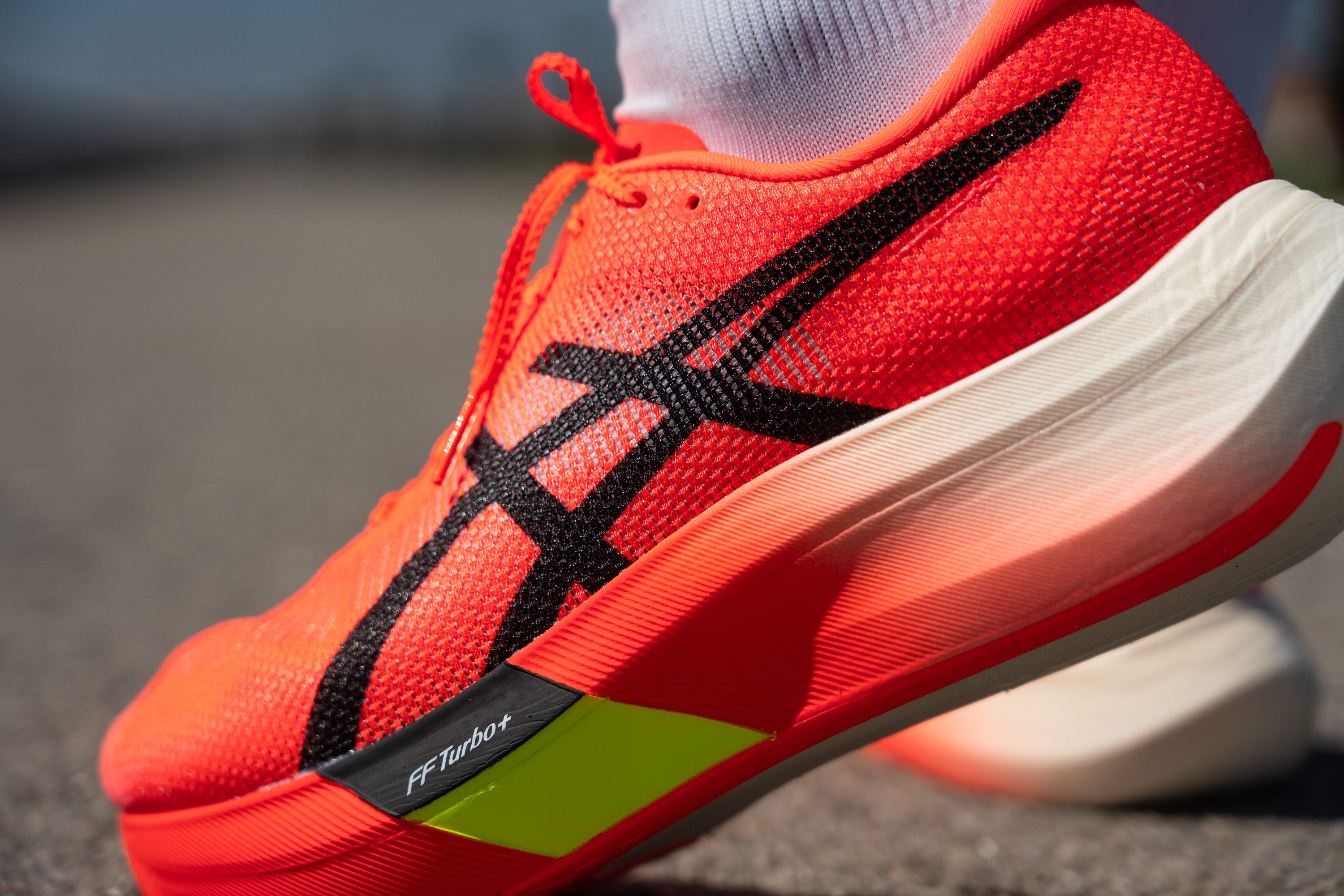 Cut in half: ASICS Metaspeed Sky Paris Review | RunRepeat