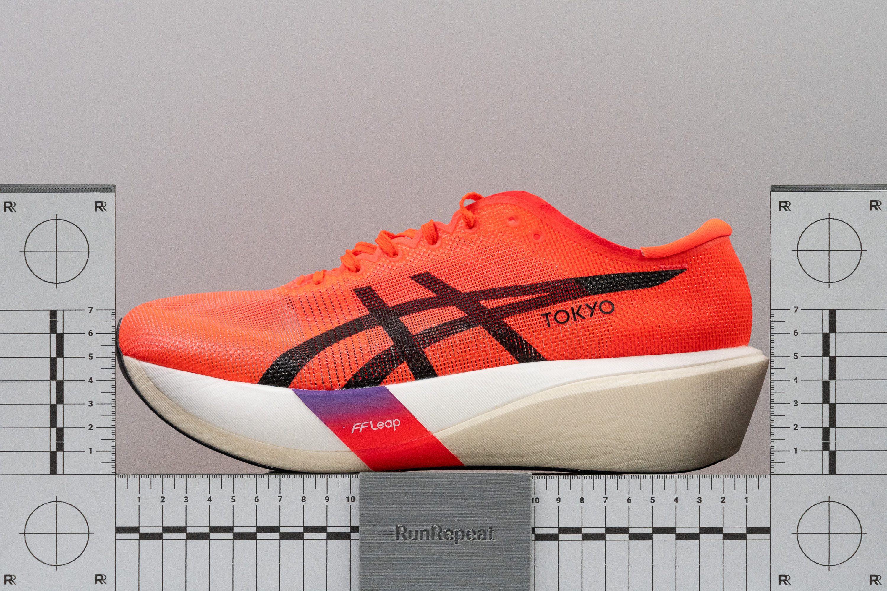 Cut in half: ASICS Metaspeed Edge Tokyo Review (2025) | RunRepeat