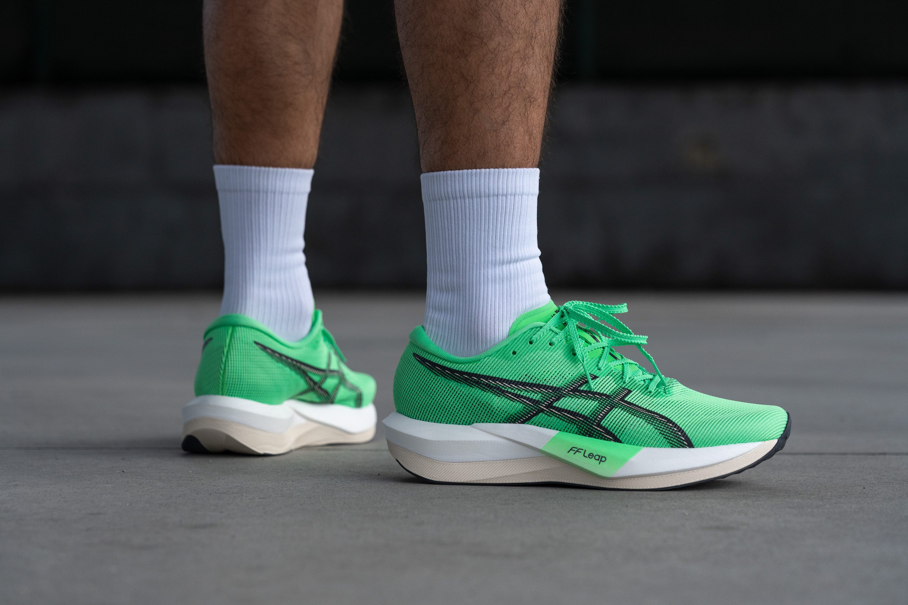 Cut in half: ASICS Magic Speed 5 Review (2026) | RunRepeat