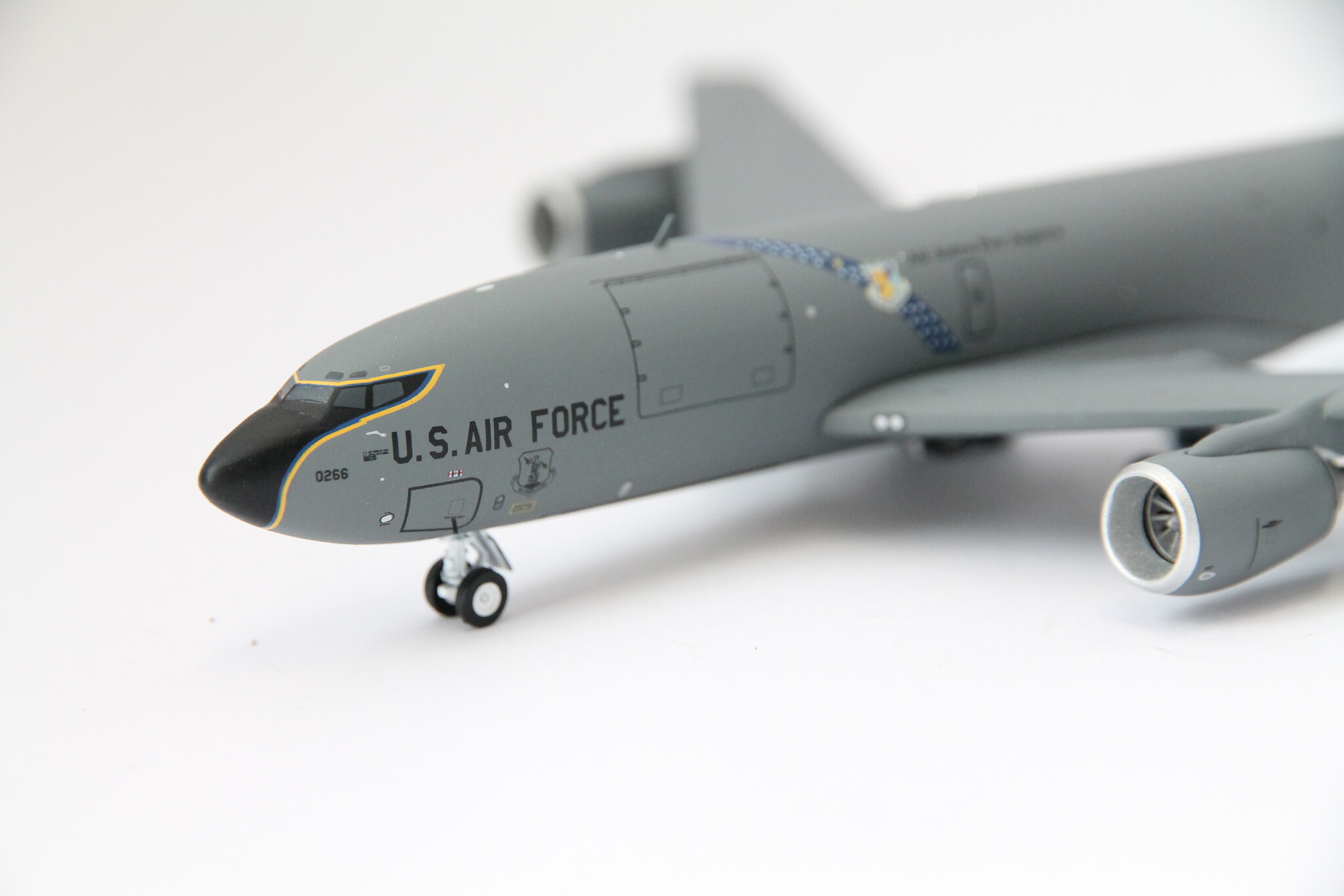 1:200 United States Air Force Boeing KC-135 61-0266 G2AFO1194