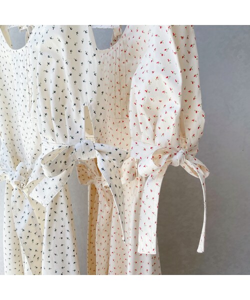 lilLilly（リルリリー）の「【pain】フラワーリボンロングドレス