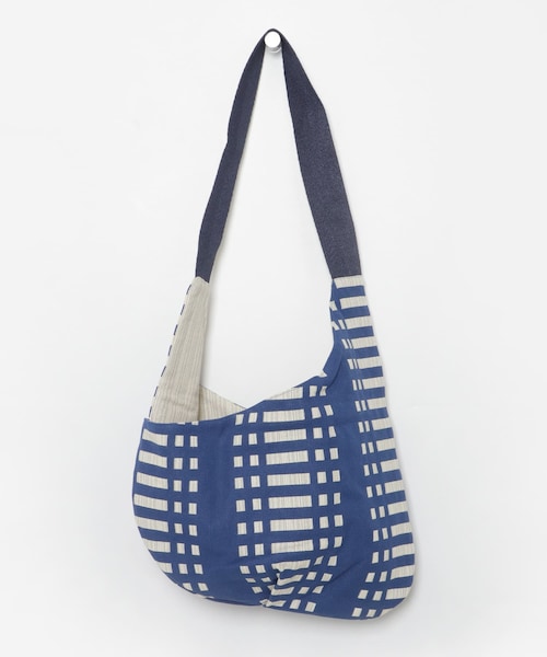 Johanna Gullichsen（ヨハンナグリクセン）の「JOHANNA GULLICHSEN