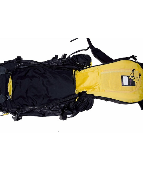 BURTON（バートン）の「Burton AK457 33L Pack Outdoor 機能後背包 黑