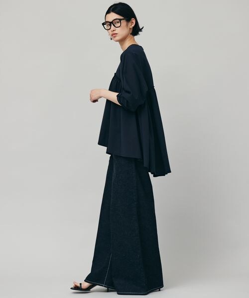 Curensology（カレンソロジー）の「ポンチギャザープルオーバー