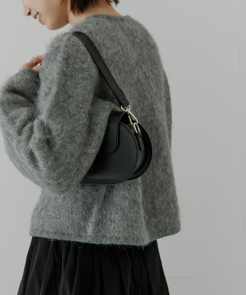 URBAN RESEARCH（アーバンリサーチ）の「アルパカシャギーGOLDボタン