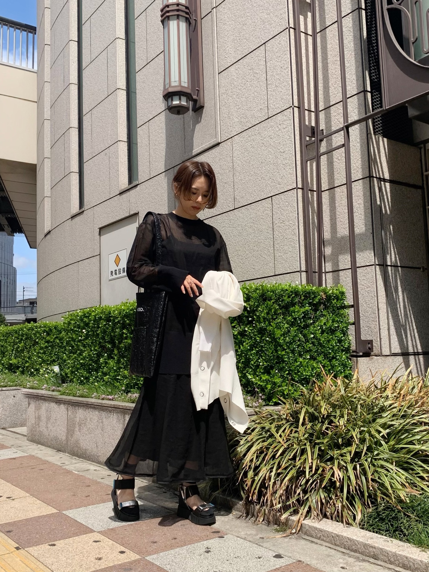 UN3D.（アンスリード）の「メッシュオーバーカーデ（カーディガン