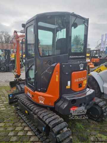 ⇒ HITACHI ZX38U-6P mit Powertilt S40 - TruckScout24.com 🏷️