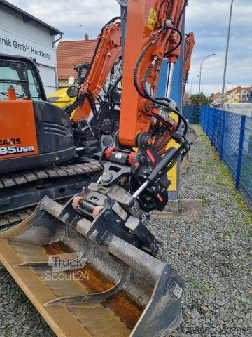 ⇒ HITACHI ZX150W-7+ SWOQ65+ Tilt - TruckScout24.ro 🏷️