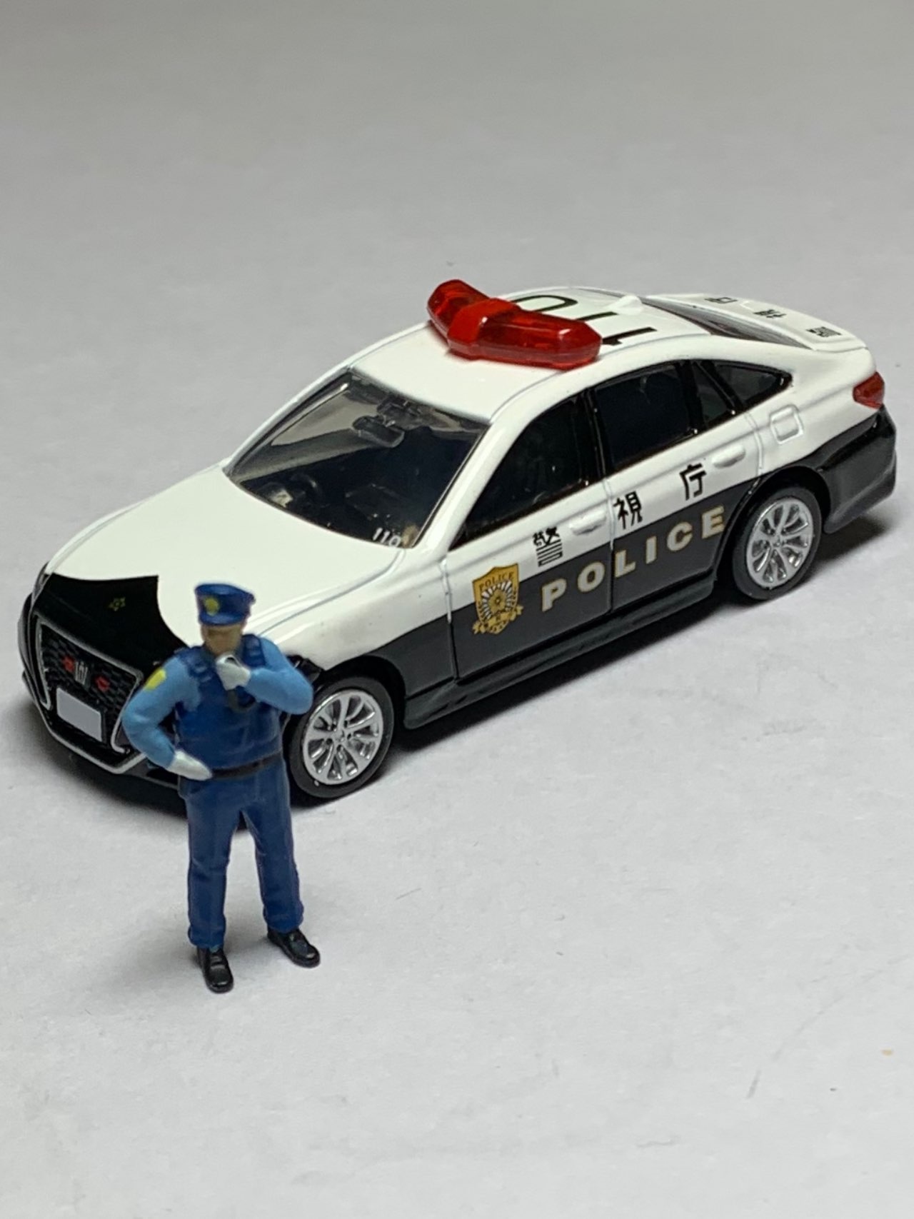 トミカプレミアム 10 トヨタ クラウン パトロールカー | タカラトミー
