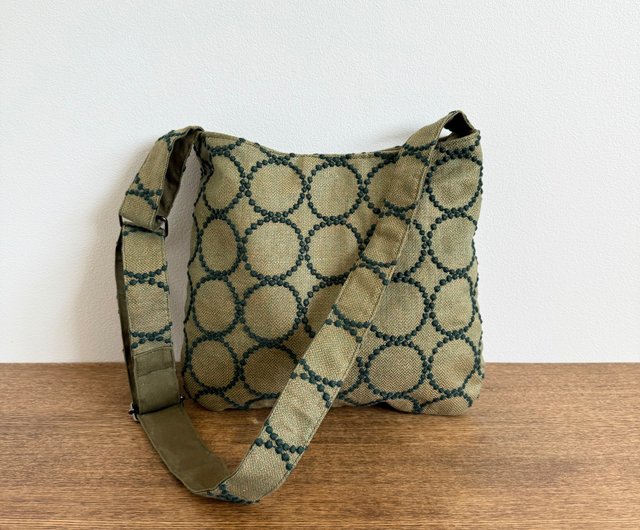 美品 ミナペルホネン ショルダーバッグ mela りんご 2way ボディバッグ