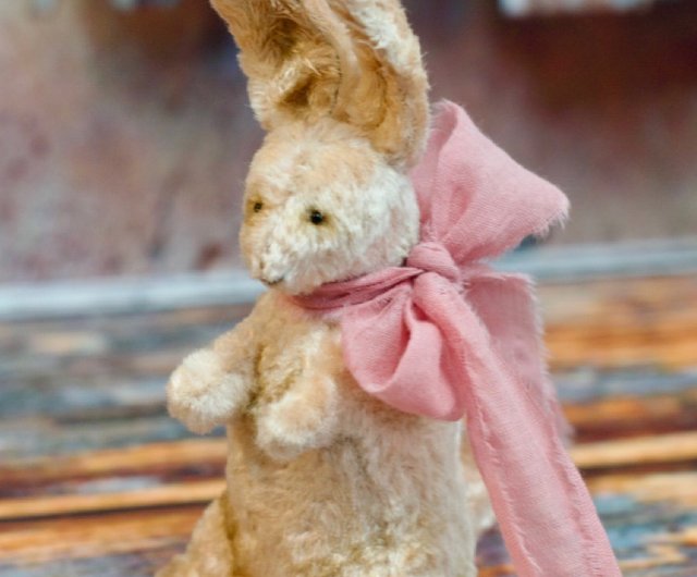 ロシア ビロードのウサギ。 2023 年のシンボル Teddy KO - Pinkoi