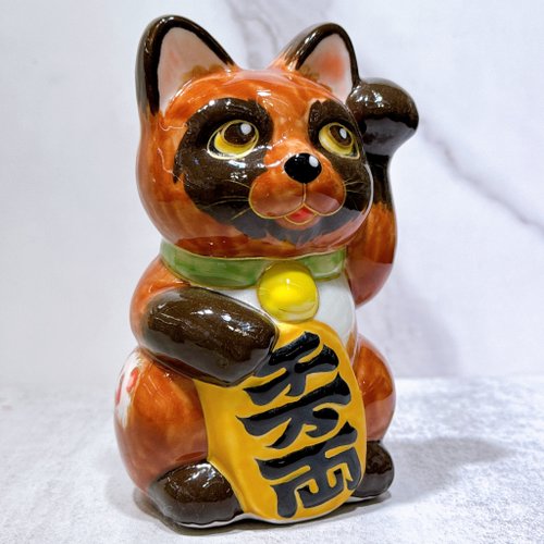 送料無料】香港 清水焼の招き猫 | 10匹のタヌキ - 1000万両