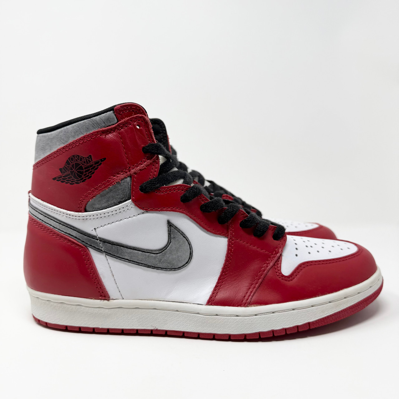 Air Jordan 1 Retro Chicago (1994)* - Truest