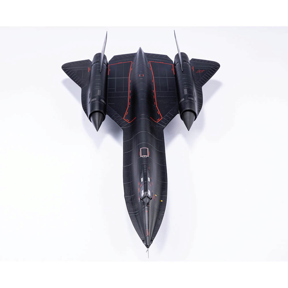 SR-71 BLACKBIRD 1/72 DIE CAST MODEL - AF1-0088H U.S. AIR FORCE