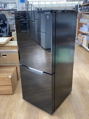 SHARP(シャープ) / 冷蔵庫/SJ-15E9-W/2021年製/152L/2ドア | 中古品の