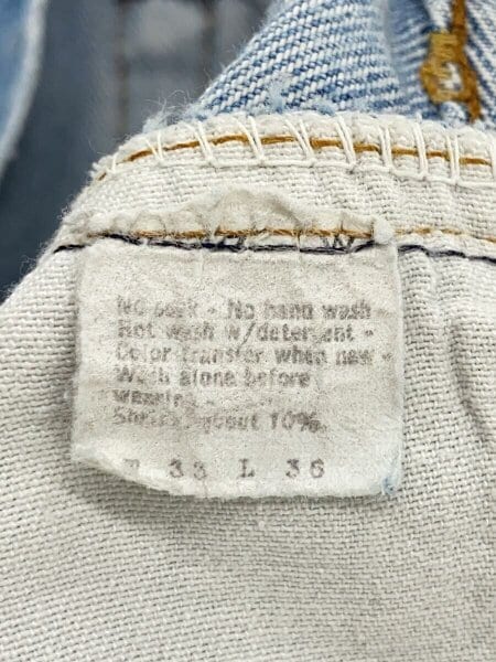 Levi's(リーバイス) / 80s/501/赤耳/黒カン/ボタン裏558/ダメージあり